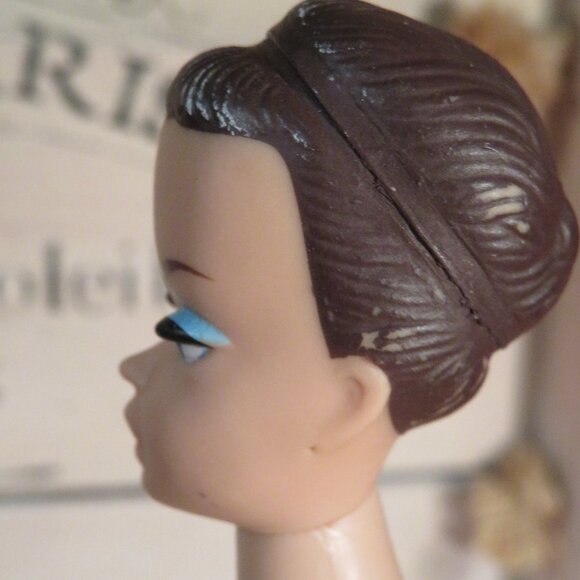 Vintage Barbie Fashion Queen - Picture 5 of 16